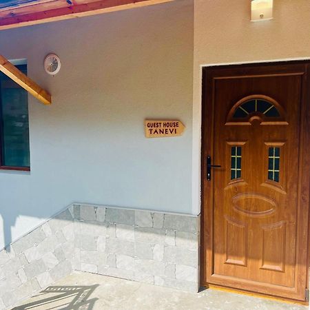 Guest House Tanevi Devin Buitenkant foto